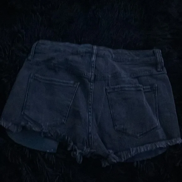 Mossimo High rise black jean shorts size 6 - Picture 6 of 6